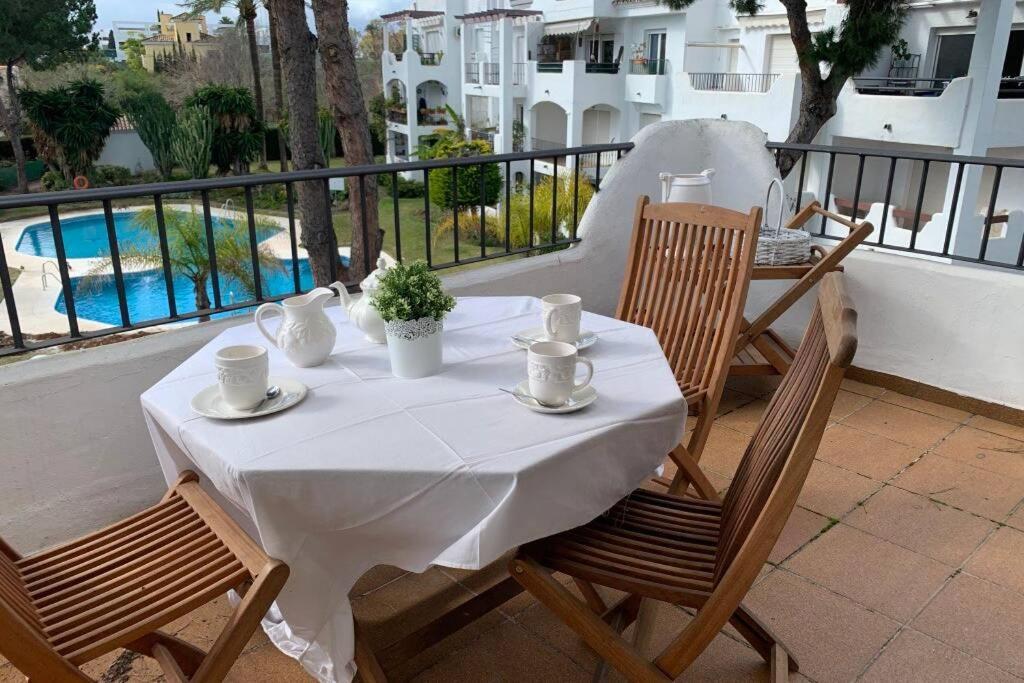 Oasis Sun Beach Costa Del Sol Apartment Estepona Bagian luar foto